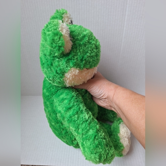 Build A Bear Reitred Green Smiling Frog Plush 18.5" - Picture 4 of 8
